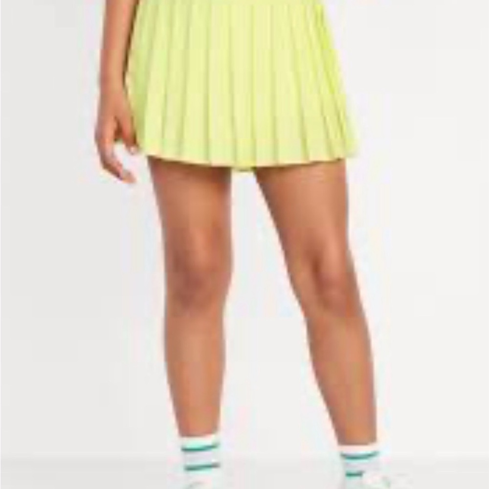 Old navy pleated sporty go-dry girls short Skirt sz 10/12 run hiking casual